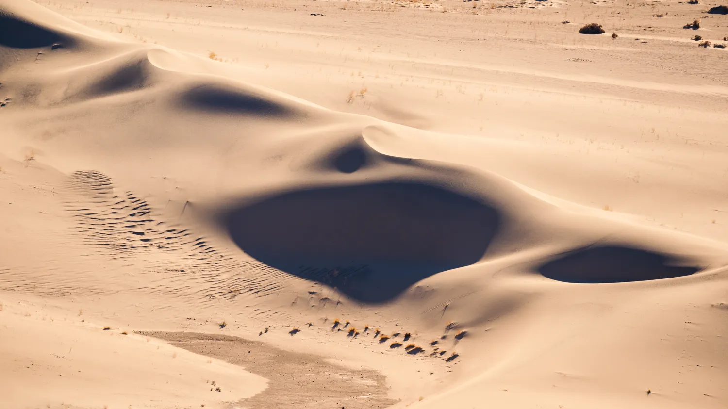 Looking down from the top of the Eureka Sand Dunes