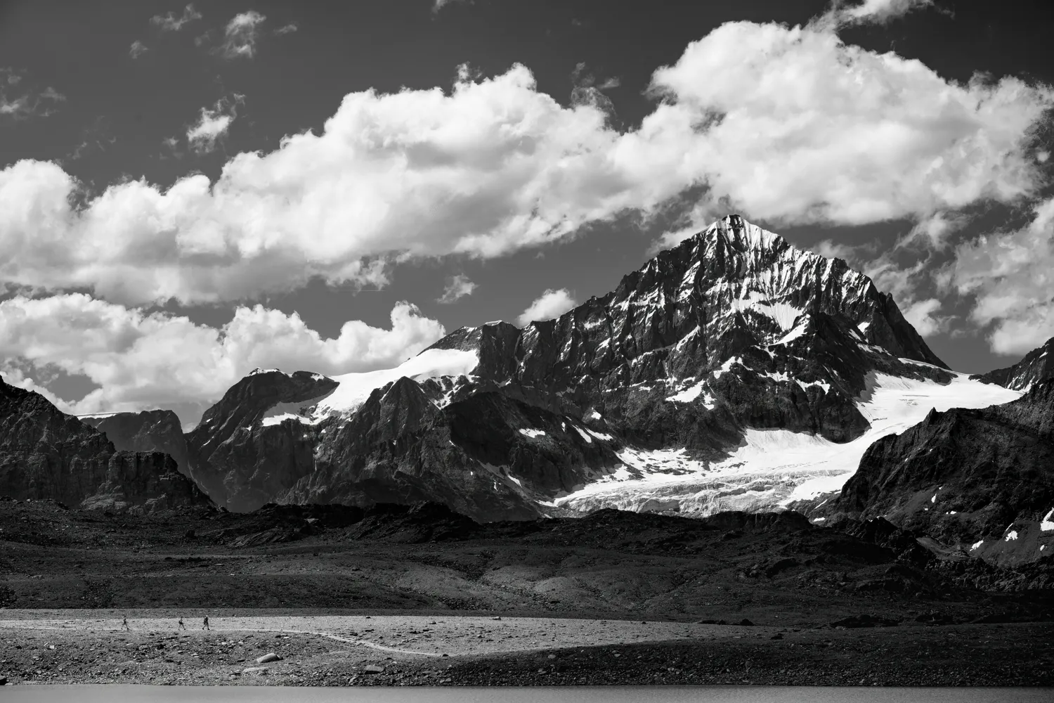 Looking towards Dent Blanche from just below Trockener Steg.