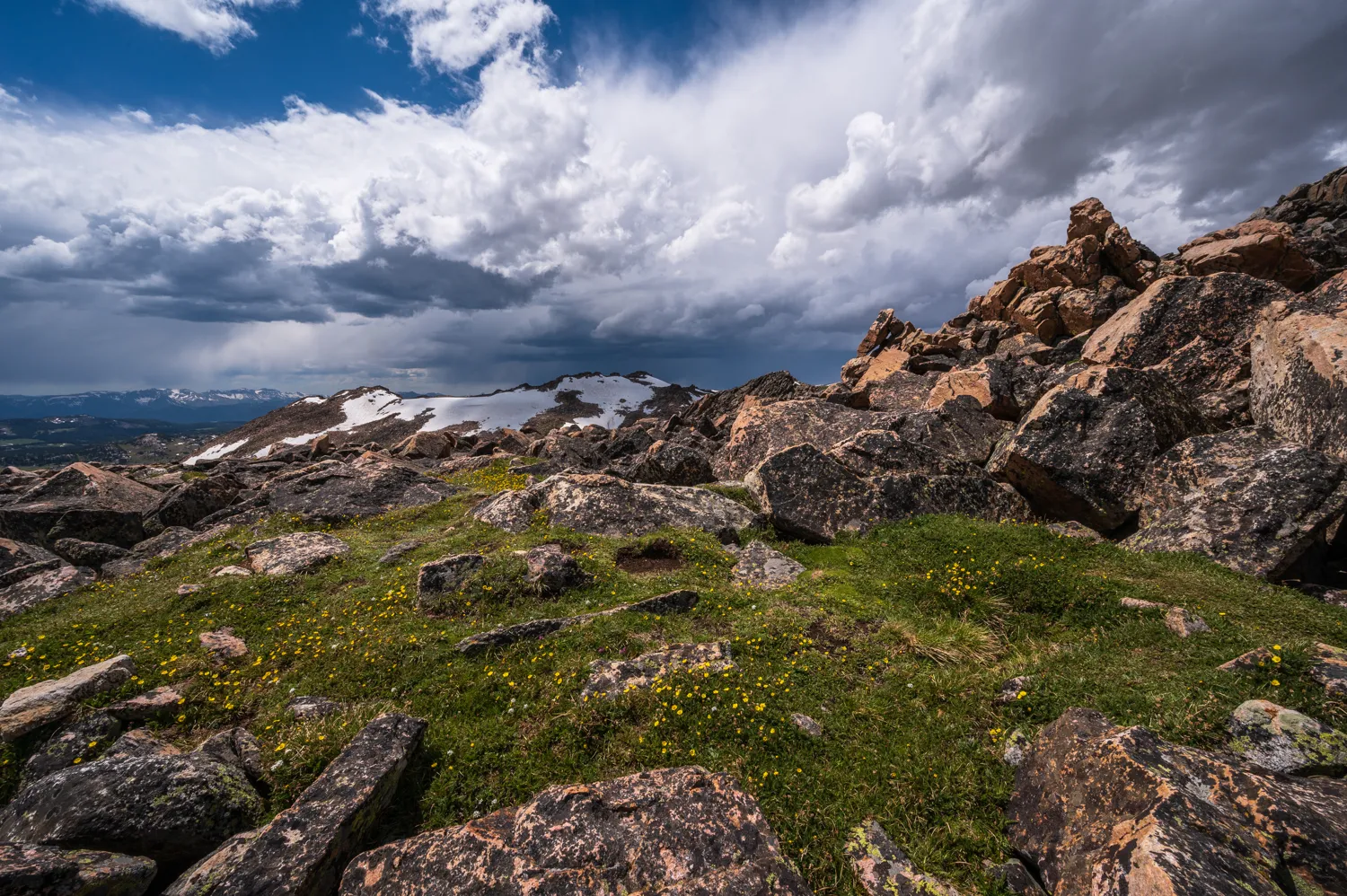 A storm rolls in over the Beartooth Mountains