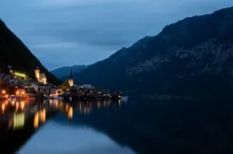 Dusk on the Hallstätter See